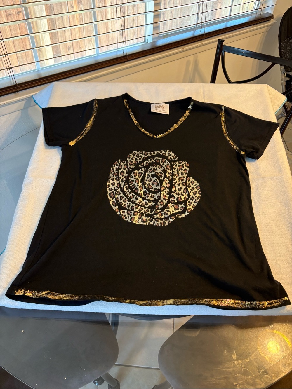 Black Short-Sleeve V-Neck Tee with Leopard Rose and Gold Trim - Picture 2 of 3
